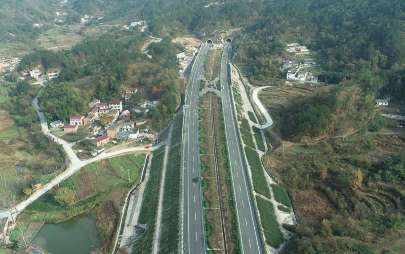 AG庄闲集团案例丨河南沿大别山高速鸡商段项目即将通车