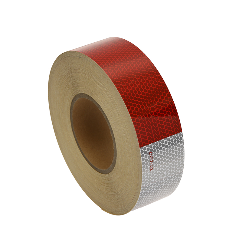 DM9320美国DOT-C2车身反光标识